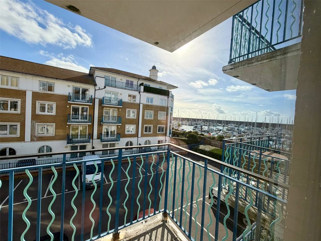Property photo 1 of 7 Picture No. 08