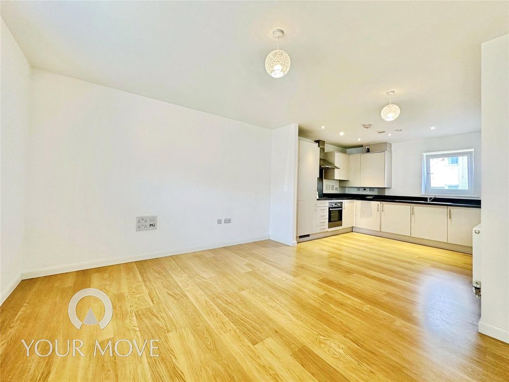 Property photo 3 of 8 #Yourmovedartford