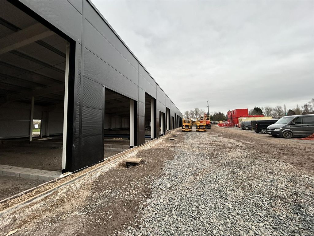 Property photo 1 of 11 Unit 2-5 External.Jpeg