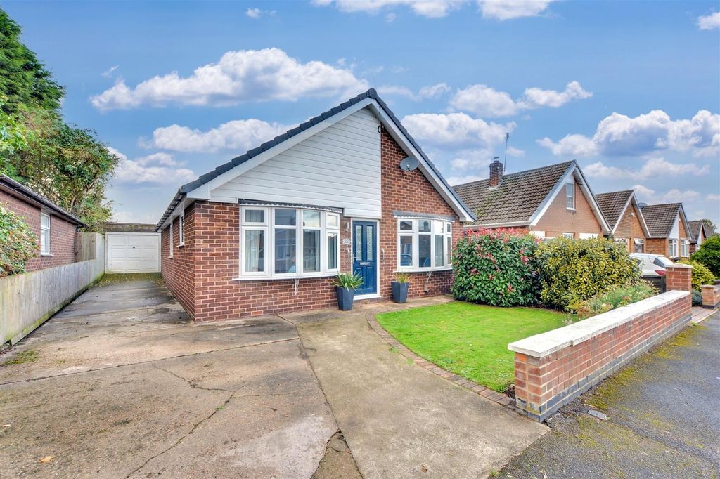 Property photo 1 of 20 Front.Jpeg