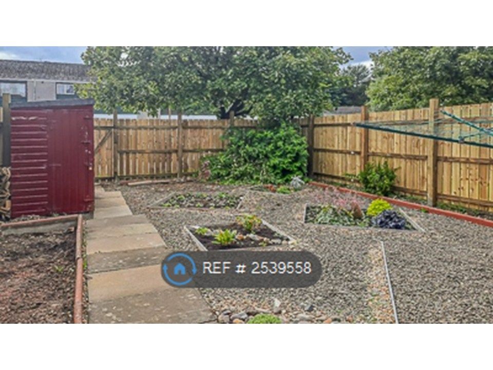Property photo 3 of 3