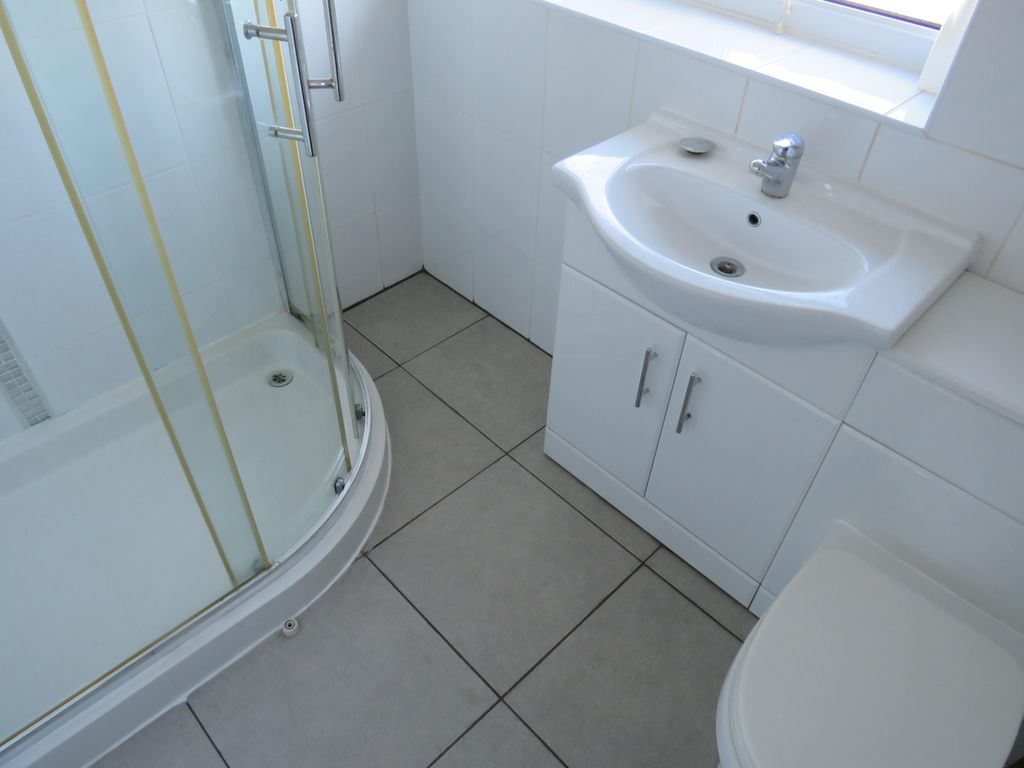 Property photo 3 of 12 Shower Room