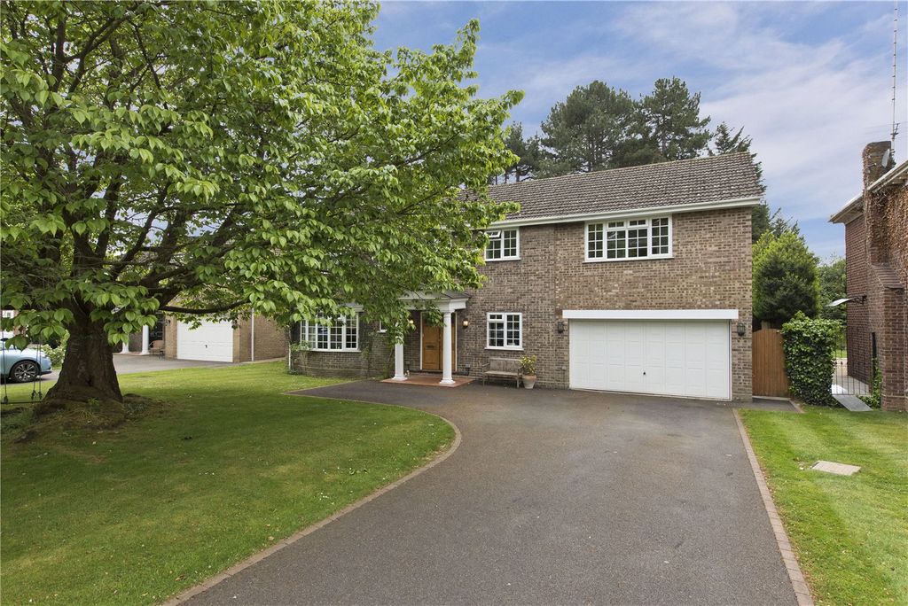 Property photo 1 of 13 External