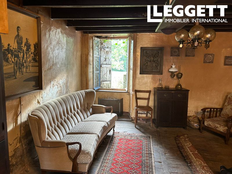 Property photo 3 of 10