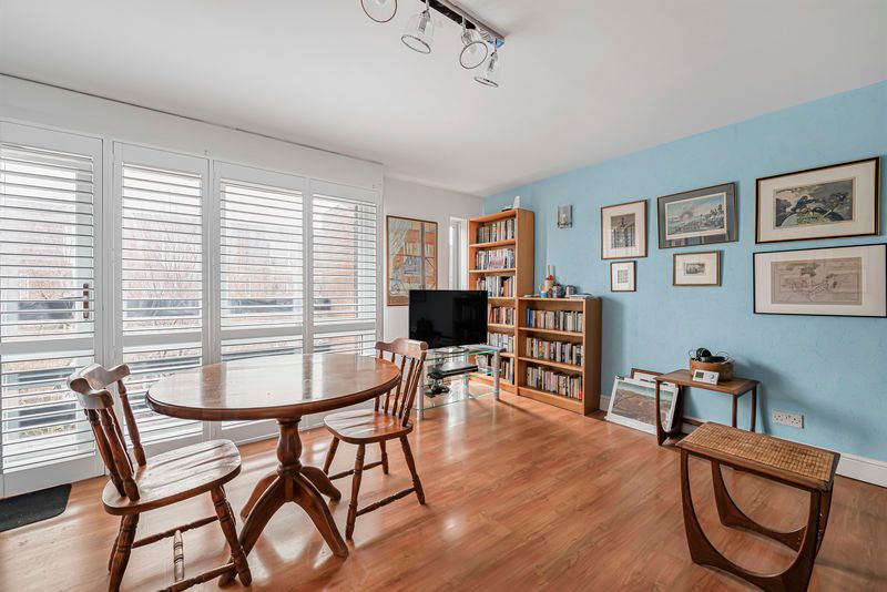 Property photo 2 of 17 Living Area