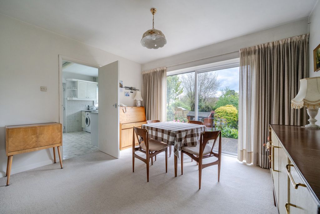 Property photo 3 of 24 1446917-14-69Df8A...