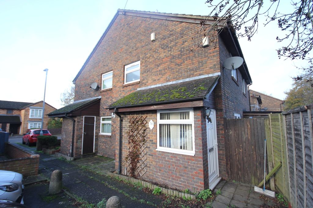 Property photo 1 of 12