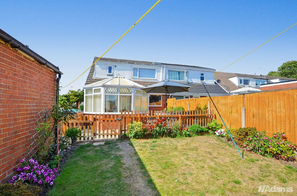 Property photo 3 of 33