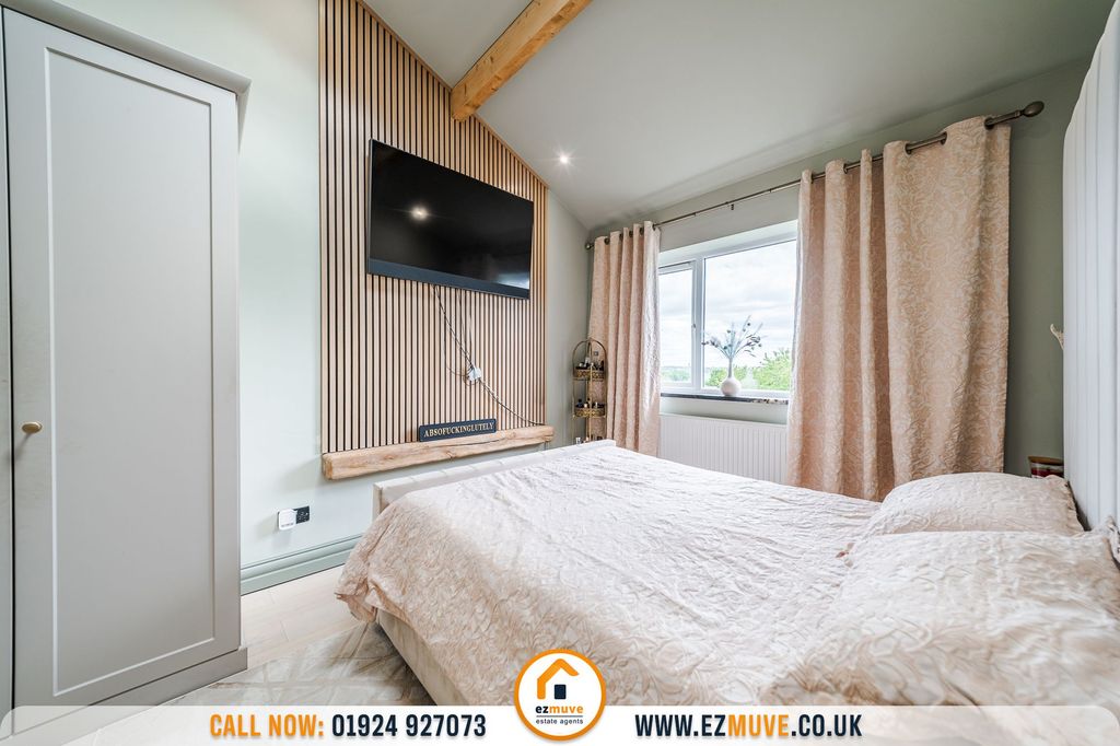 Additional image 32 of 5 bed detached house for saleHenley Avenue, Dewsbury WF12
