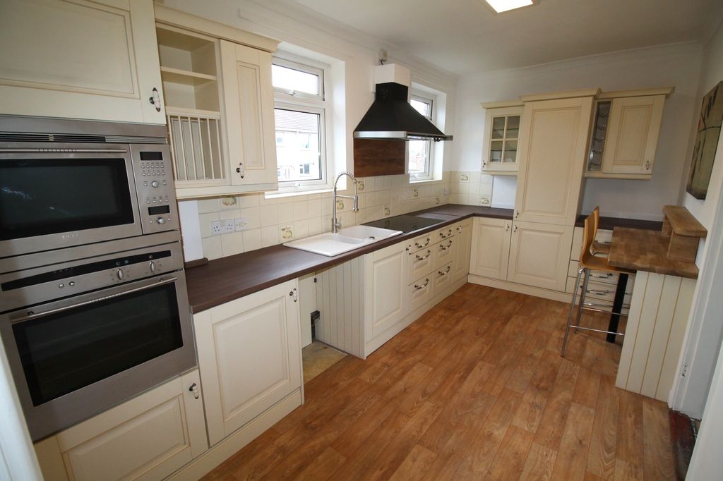 Property photo 3 of 16 Img_2091