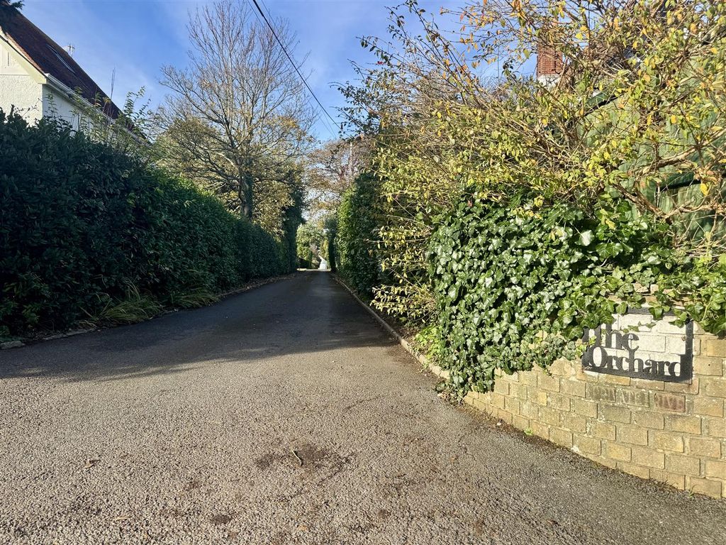 Property photo 2 of 25 Img_5007.Jpeg