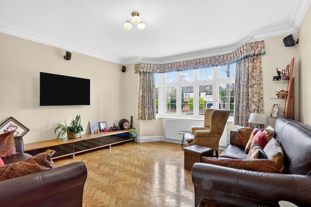 Property photo 2 of 46 1671304012 - 29.Jpg