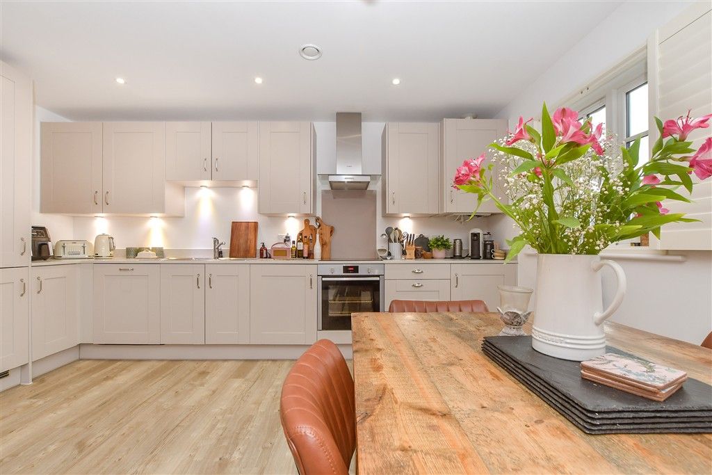 Property photo 2 of 9 Internal Lifestyle Photograph