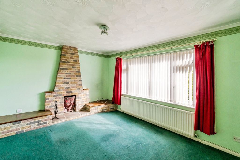 Property photo 2 of 27 Pbox-Img.Jpg