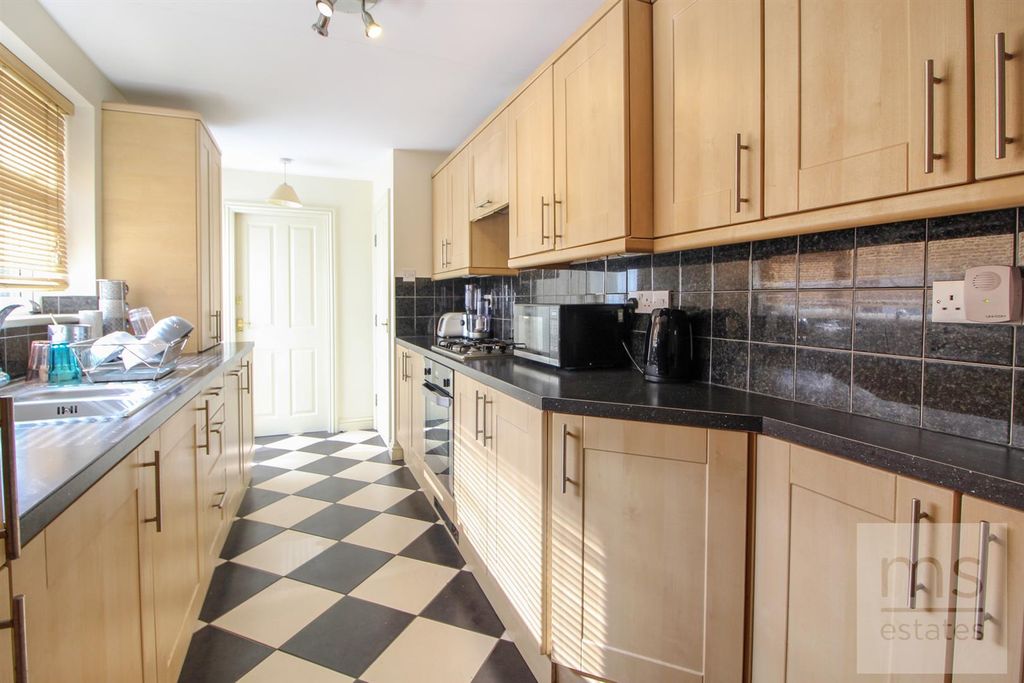 Property photo 3 of 8 Img_6675.Jpg