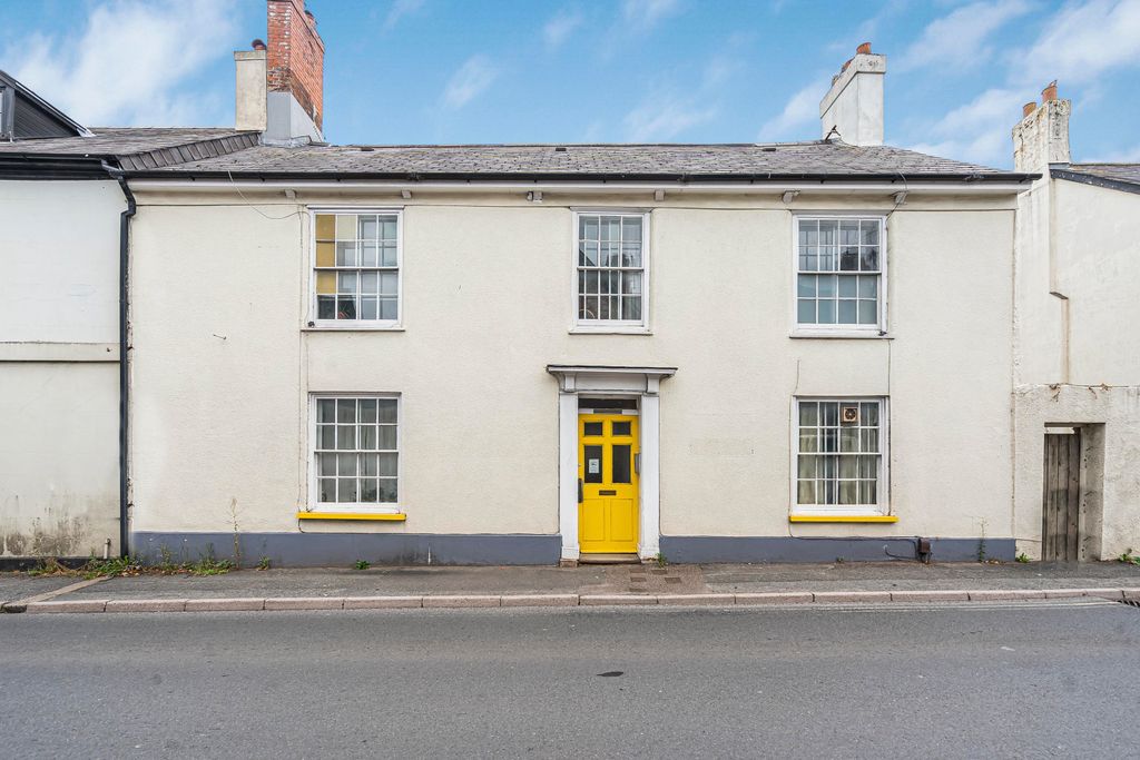 Property photo 1 of 16 20_90041