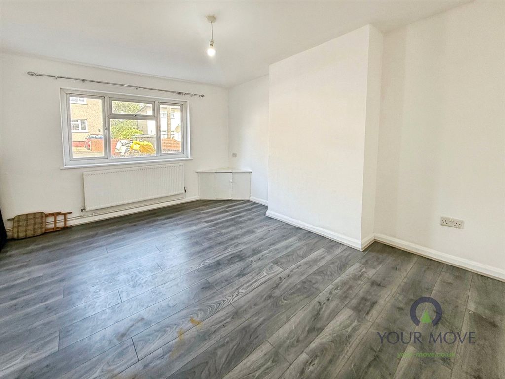 Property photo 2 of 11 Picture No. 01