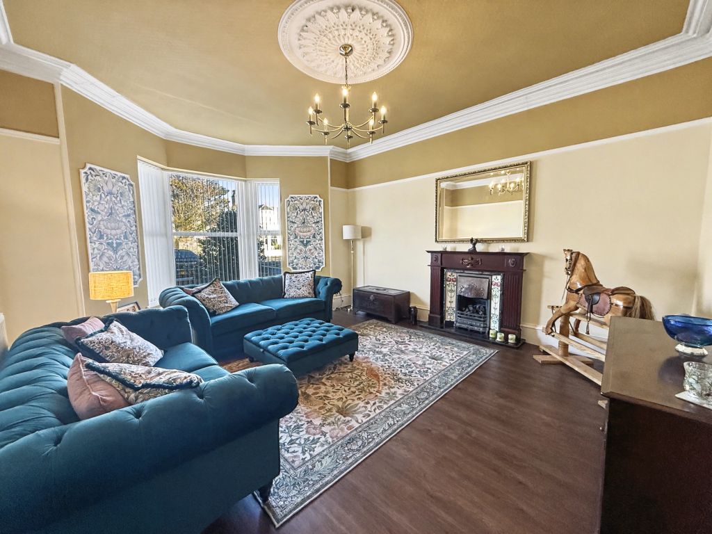 Property photo 3 of 30