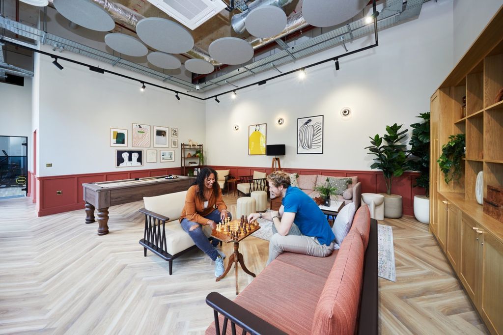 Property photo 1 of 20