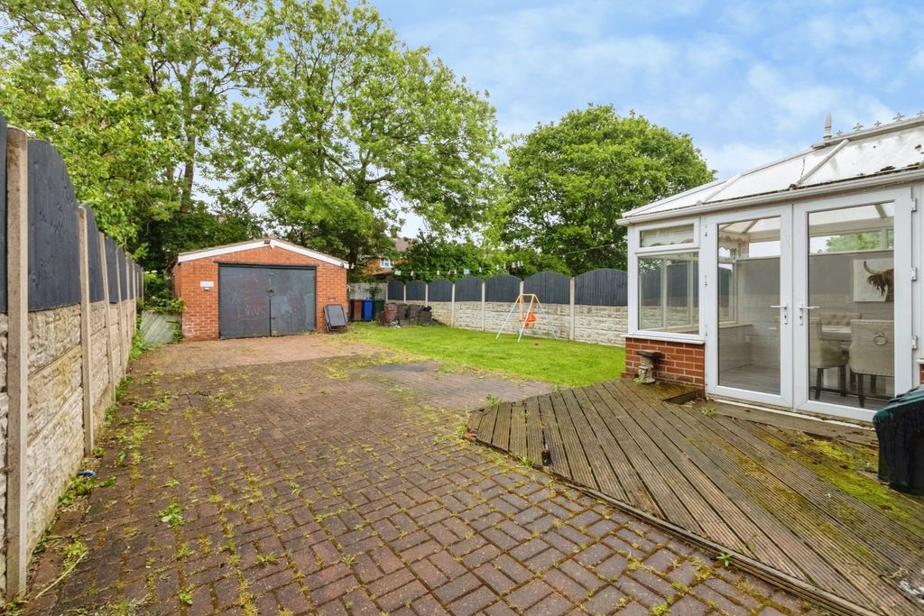 Property photo 3 of 15