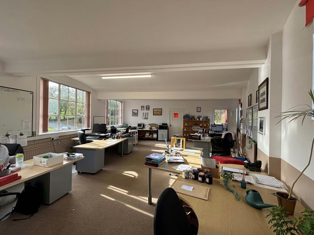 Property photo 3 of 3 M3 Int 2.Jpg