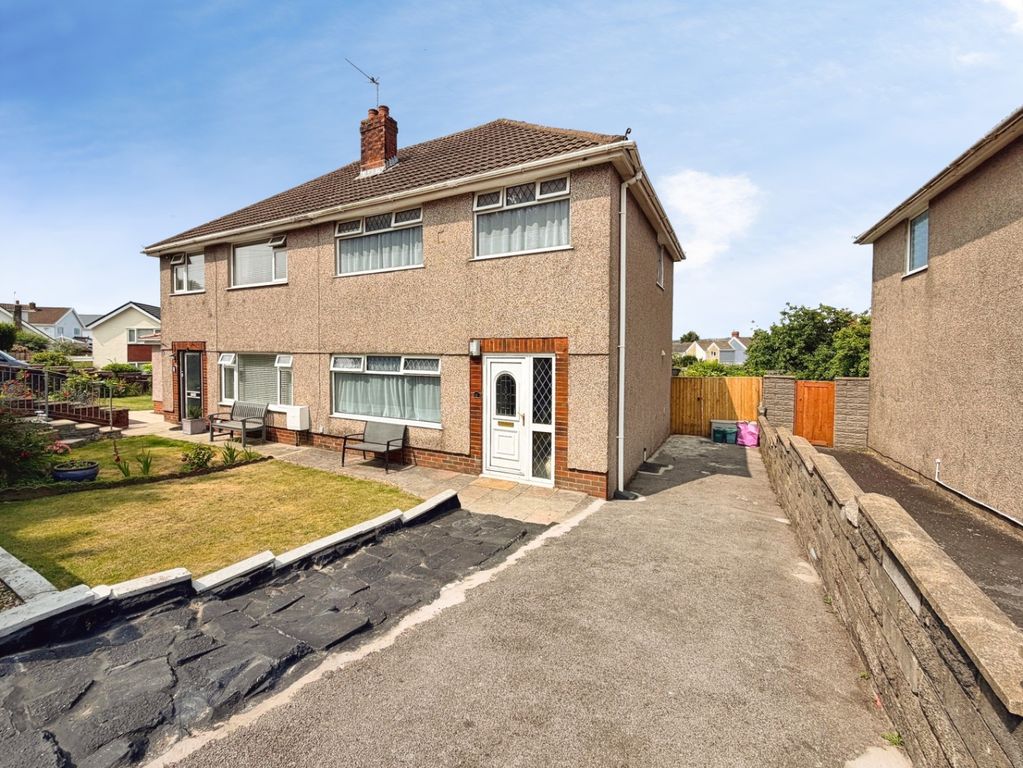 Property photo 1 of 31 5318772