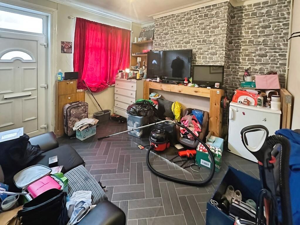 Property photo 2 of 10 3.Jpg