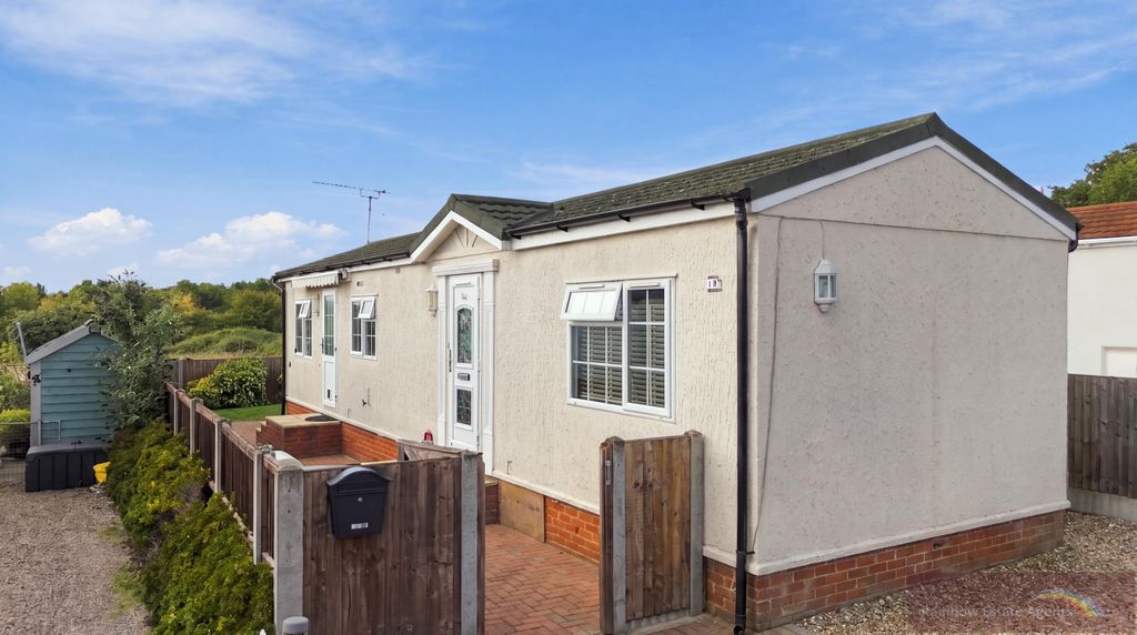 Property photo 1 of 30