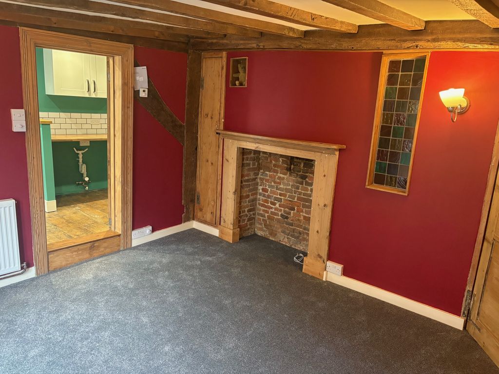 Property photo 3 of 8