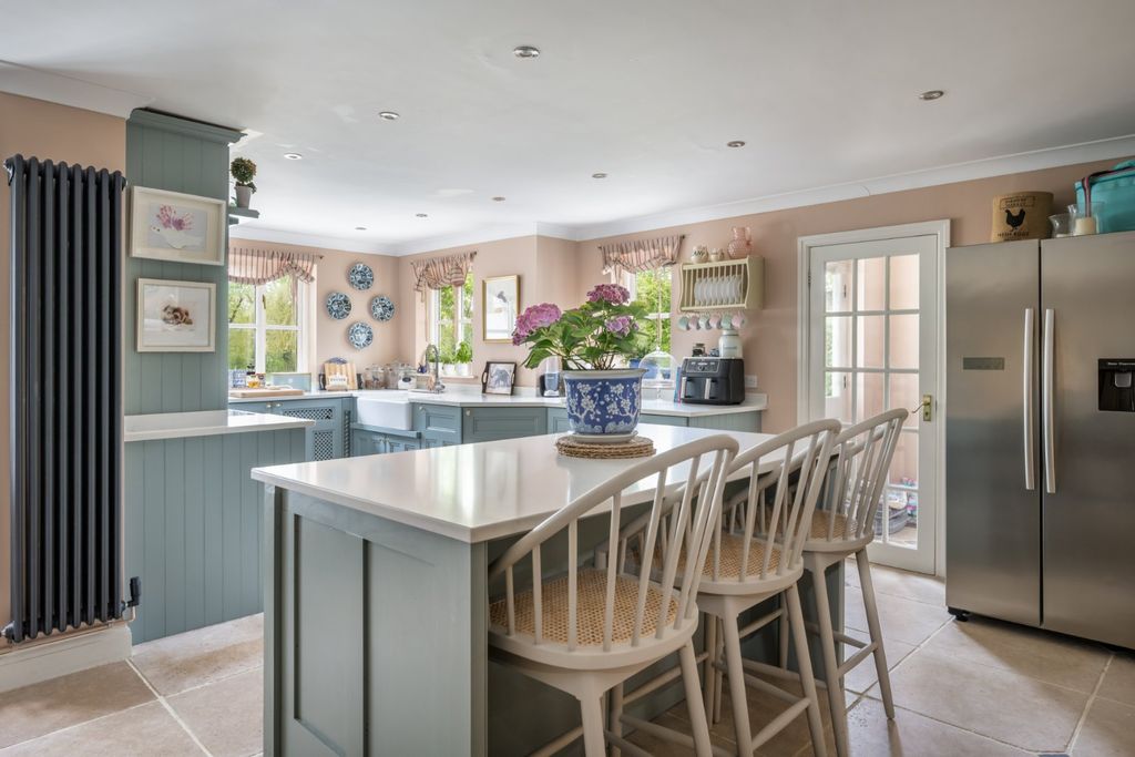 Property photo 1 of 15 Kitchen