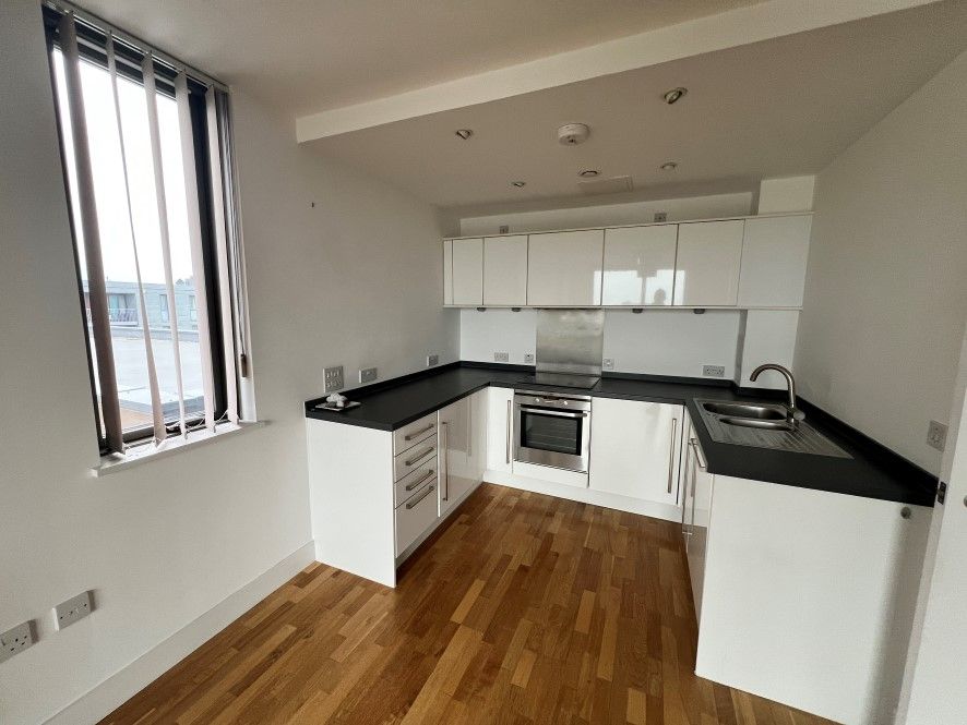 Property photo 3 of 5