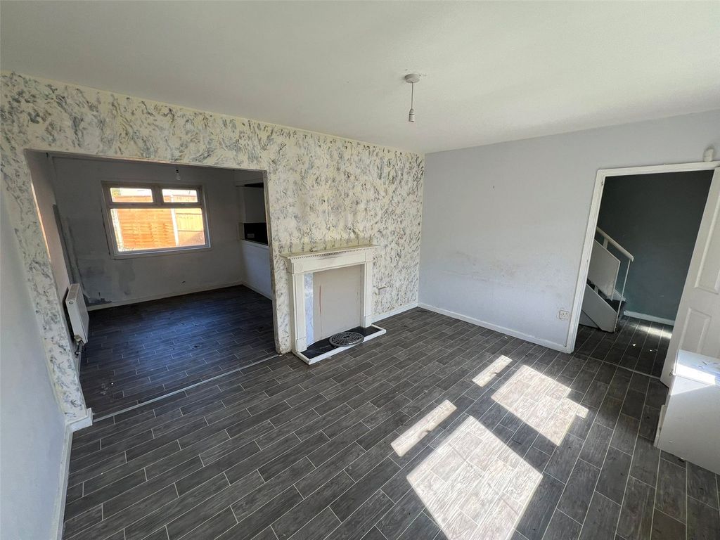 Property photo 2 of 14 Picture No. 09