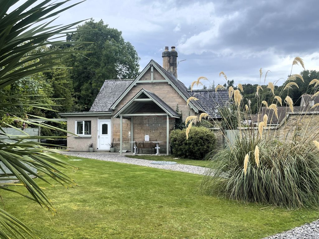 Property photo 1 of 19 Drumduan Cottage