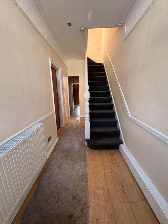 Property photo 2 of 18 Photo 11