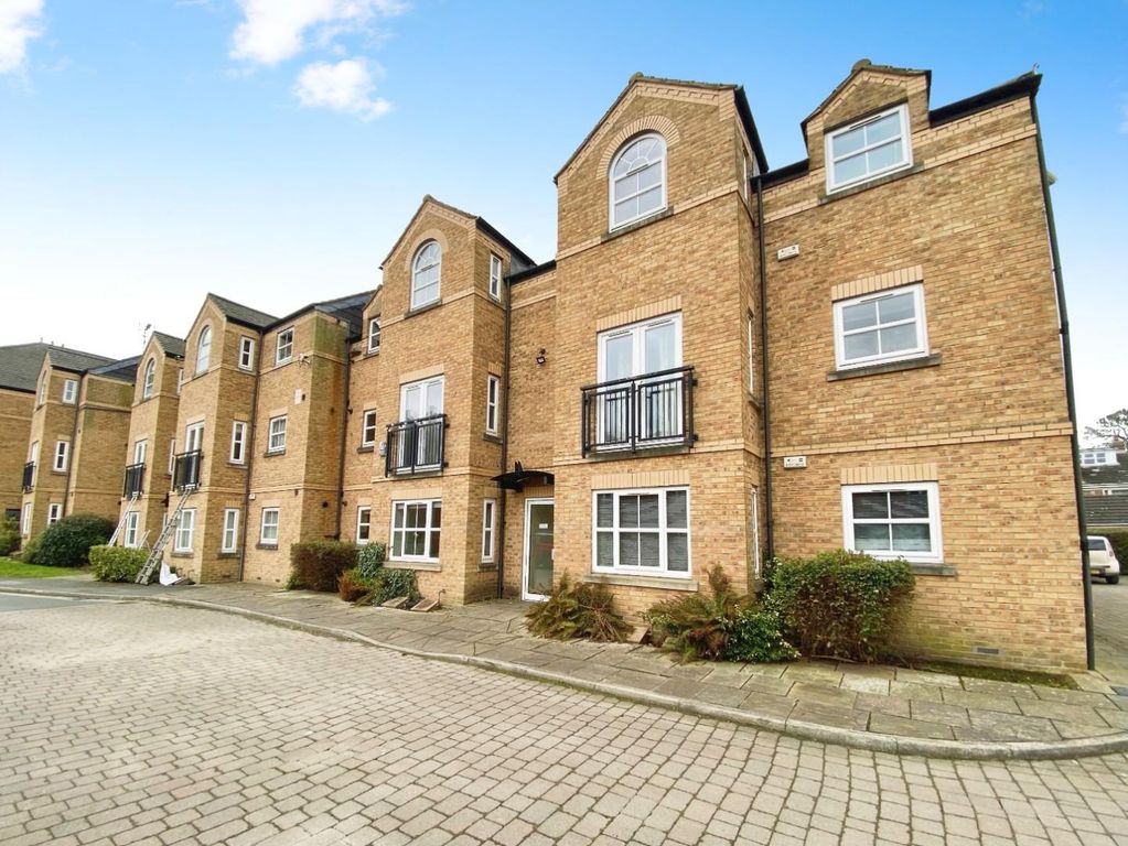 Property photo 1 of 14 3A3Dd1Bb-Manor 20Court.Jpg