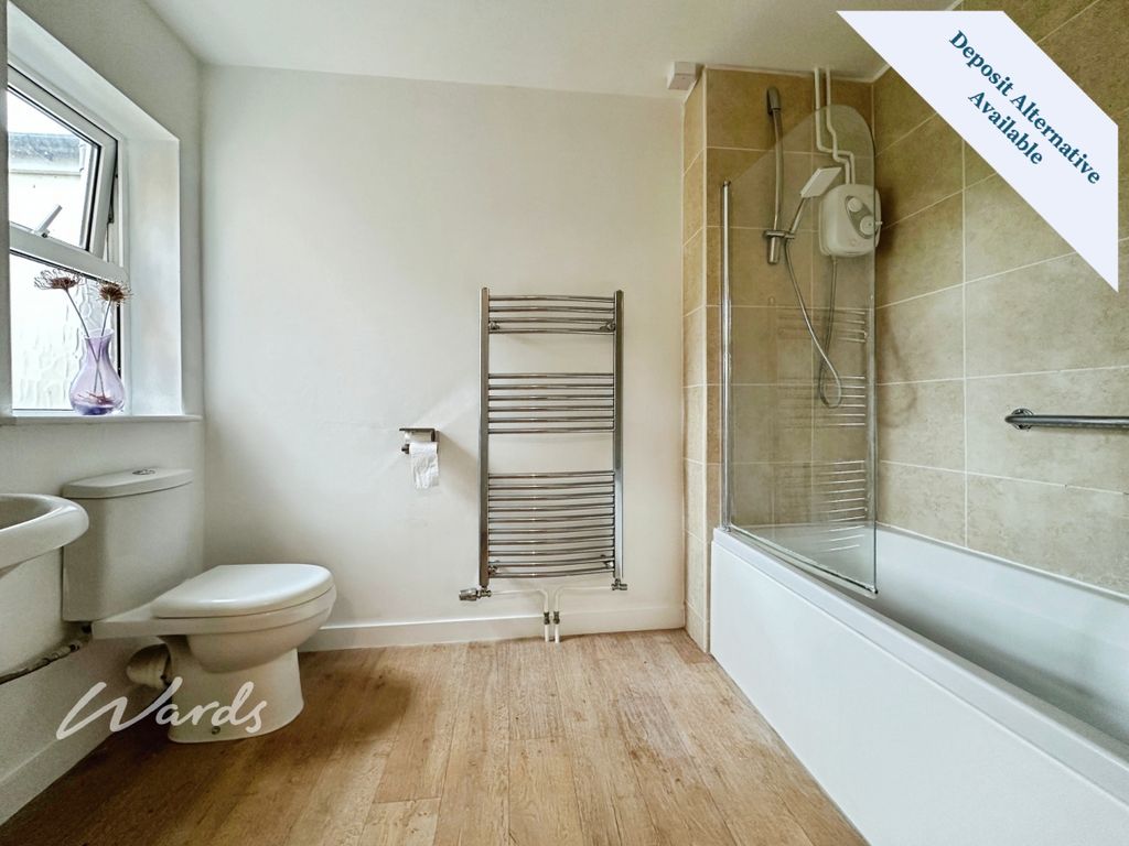 Property photo 3 of 24 Bathroom