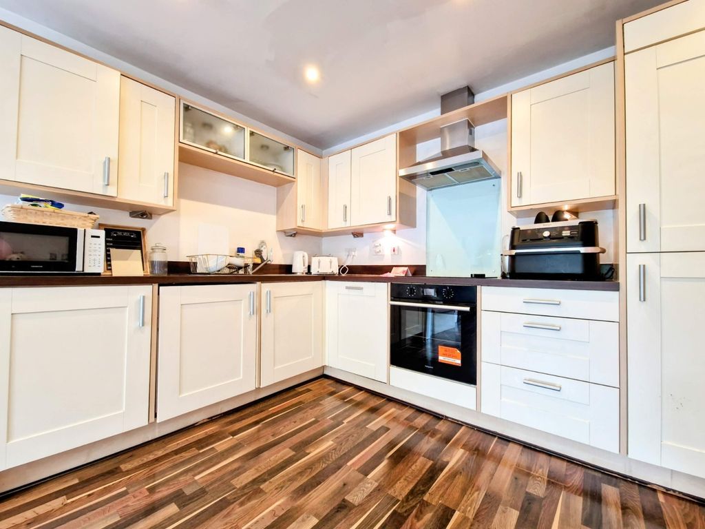 Property photo 2 of 12 Picture No. 08