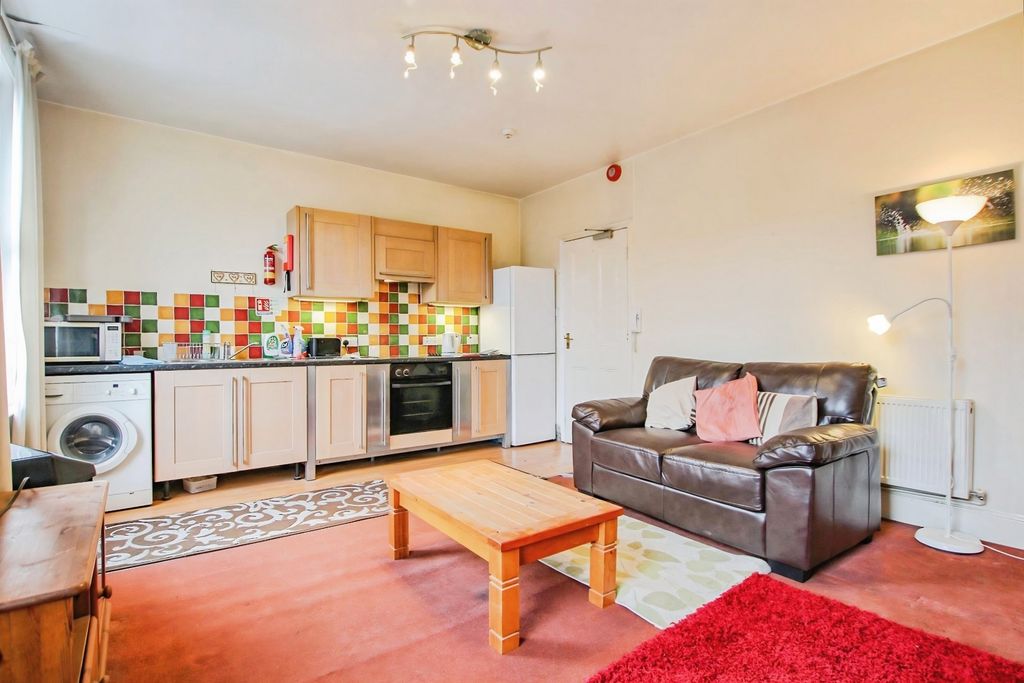 Property photo 1 of 13 Pbox-Img.Jpg