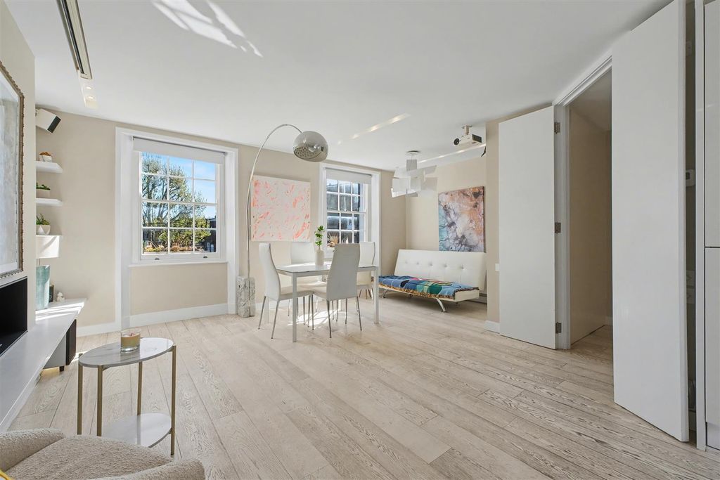 Property photo 3 of 12 3.Jpg