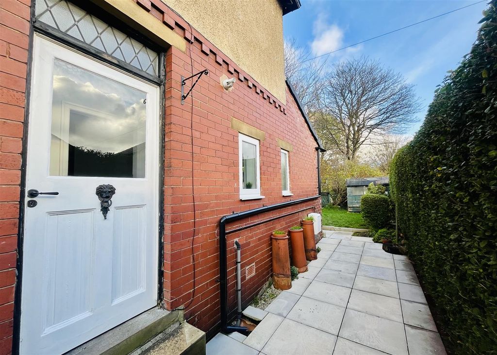 Property photo 2 of 28 Img_2232.Jpeg