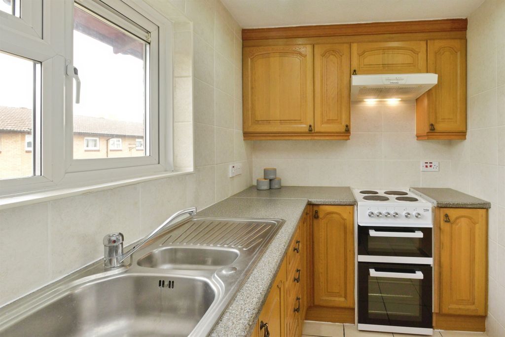 Property photo 3 of 16