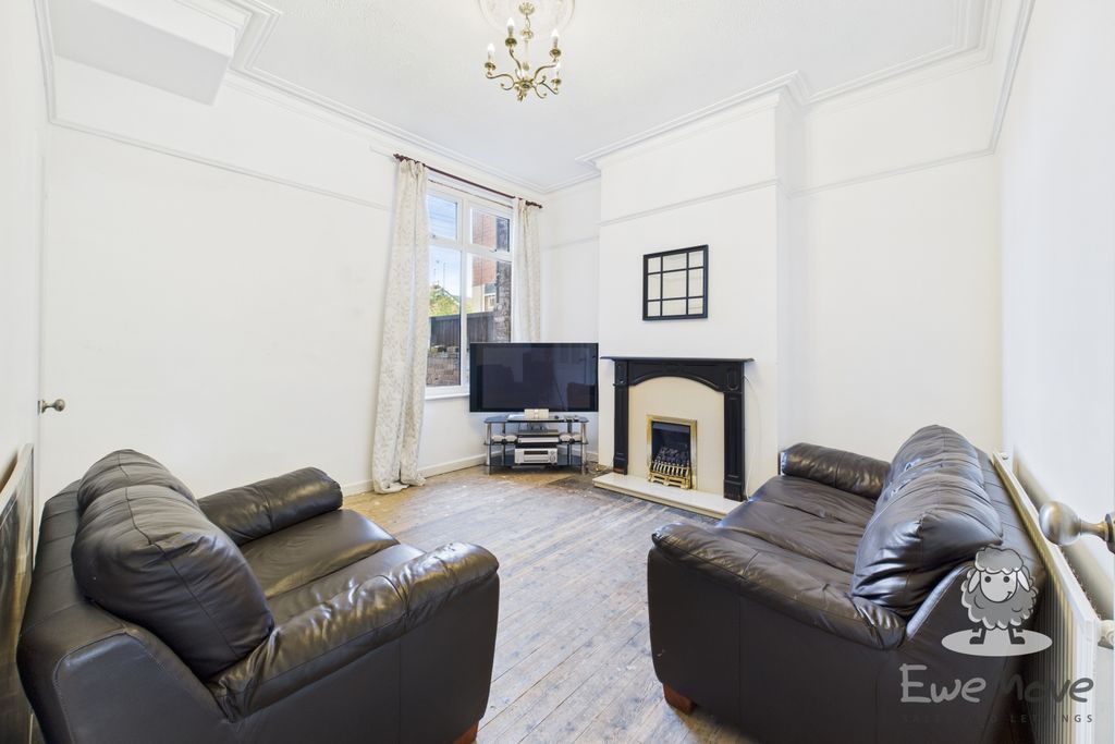 Property photo 3 of 15 15