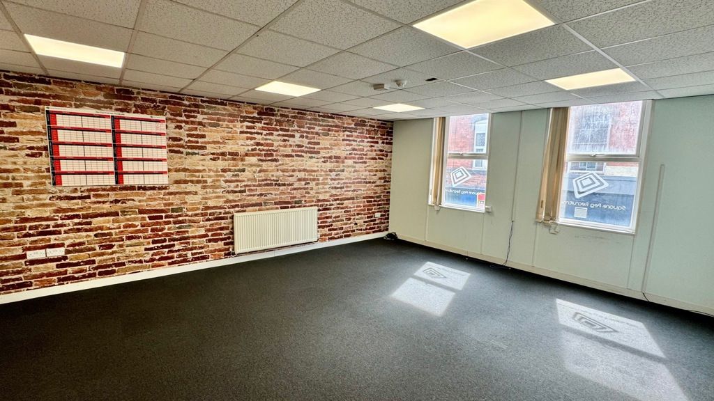 Property photo 2 of 4 Office To Let