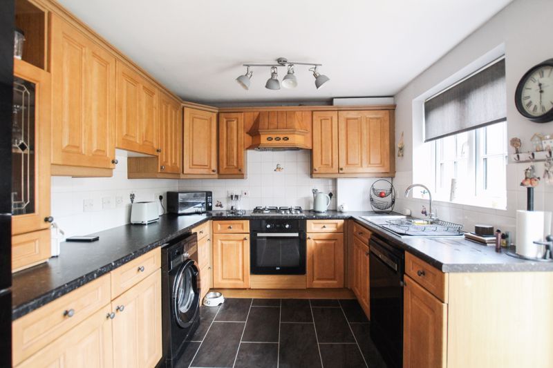 Property photo 3 of 23 Photo 5