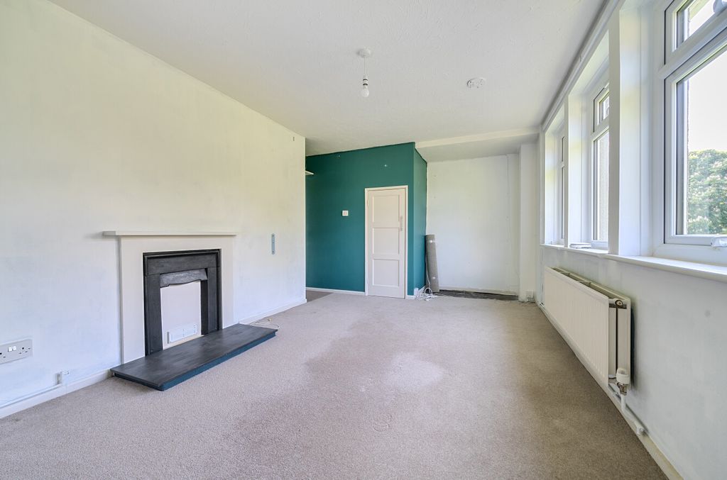 Property photo 3 of 16 1290997-23-6824c9...