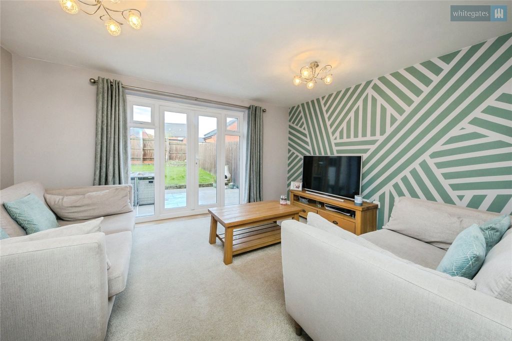 Property photo 3 of 20 Picture No. 07