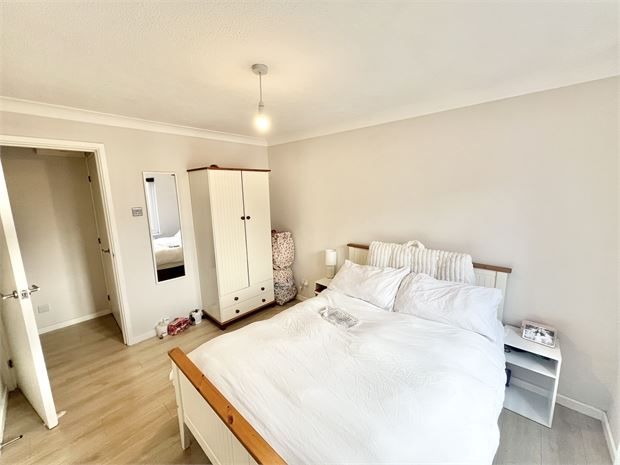 Property photo 2 of 6 Picture 2