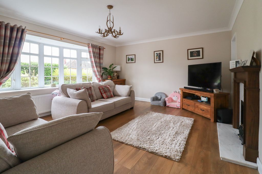 Property photo 2 of 24 3138675