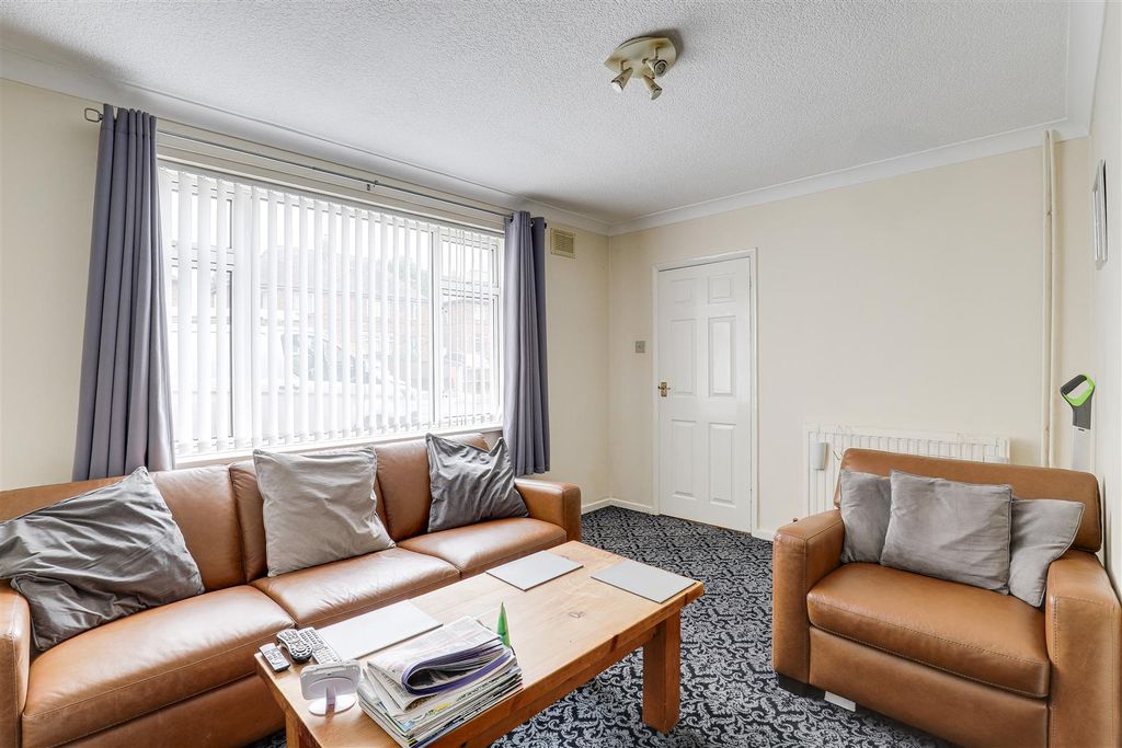 Property photo 2 of 21 3347.Jpg