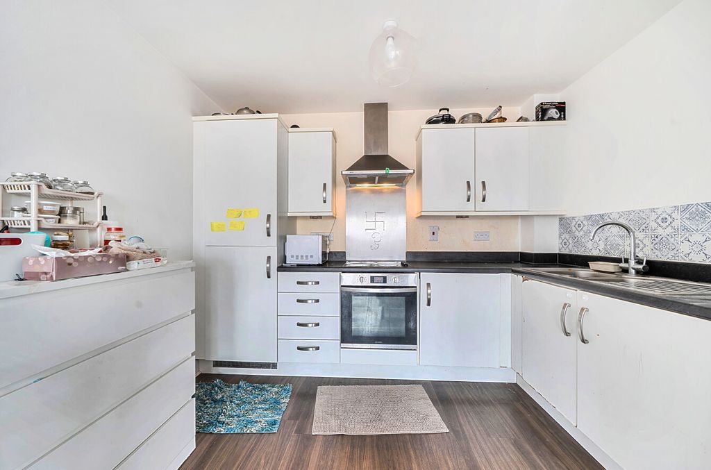 Property photo 3 of 11 1434146-9-69cd462...